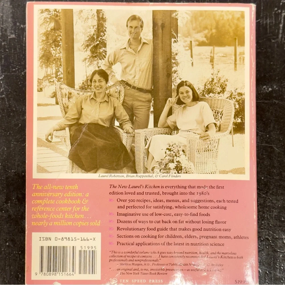 The New Laurel's Kitchen by Laurel Robertson, Carol Flinders & Brian Ruppenthal